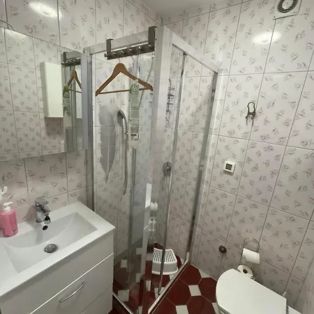 Tartini Апартаменты *