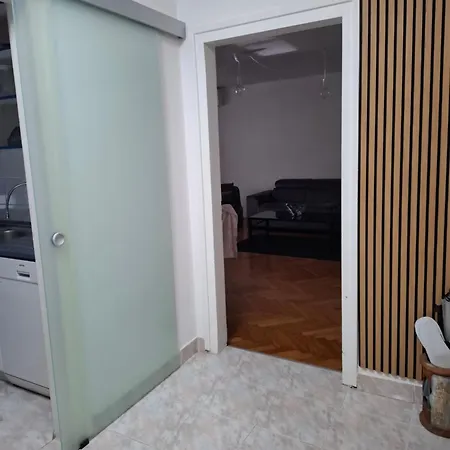 Tartini 아파트 풀라